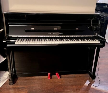 Grotrian - Steinweg Klavier Mod. G-114 mit Stummschaltung